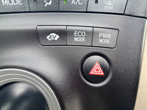 2011 Toyota Prius Two
