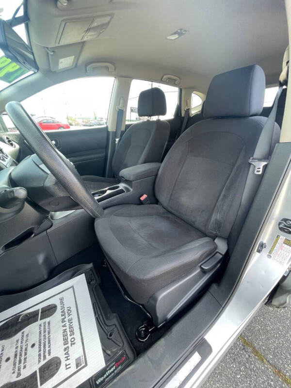 2010 Nissan Rogue S Krom