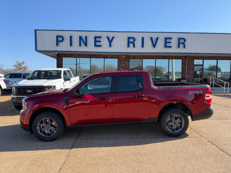 2025 Ford Maverick XLT's photo