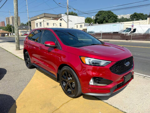2020 Ford Edge ST
