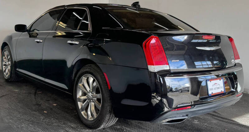 2016 Chrysler 300 C