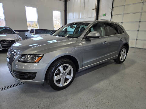 2011 Audi Q5 2.0T quattro Premium Plus