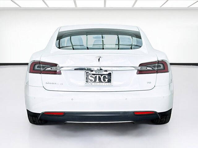 2015 Tesla Model S