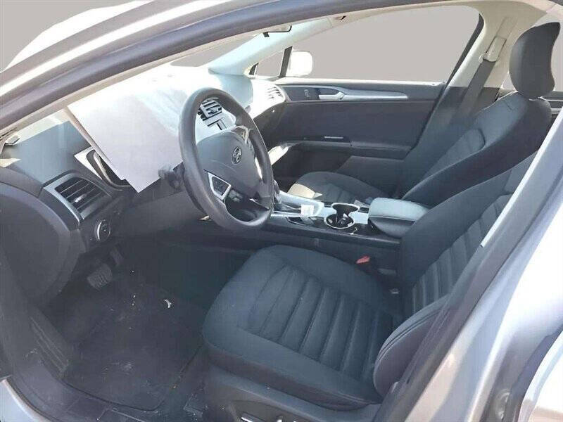 2016 Ford Fusion Hybrid SE