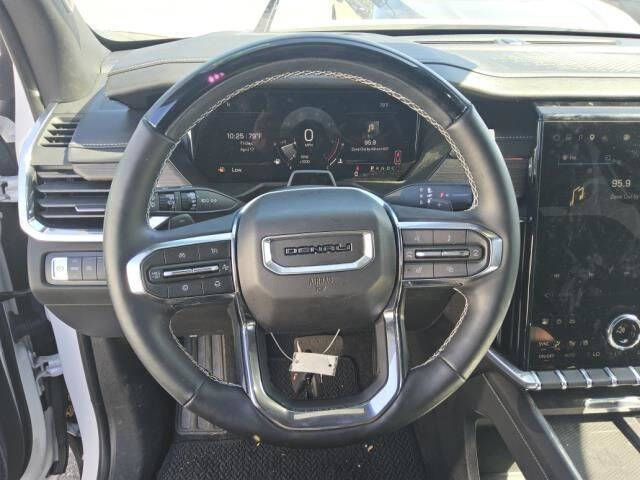 2025 GMC Acadia Denali