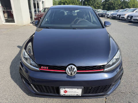 2019 Volkswagen Golf GTI S
