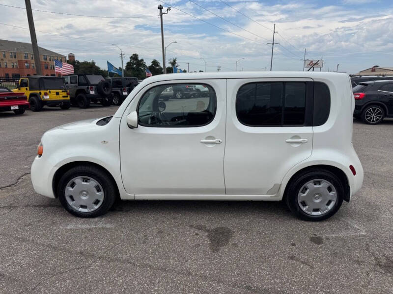 2012 Nissan cube