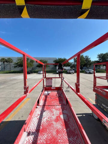 2024 SkyJack SJ3226