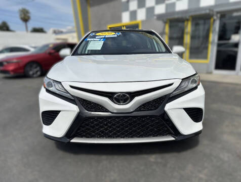 2020 Toyota Camry XSE