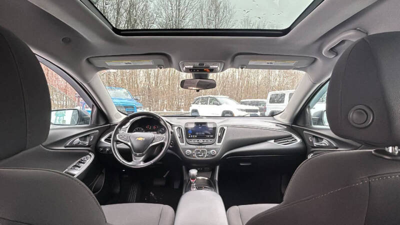 2021 Chevrolet Malibu RS