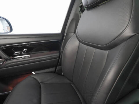 2023 Land Rover Range Rover P400 SE