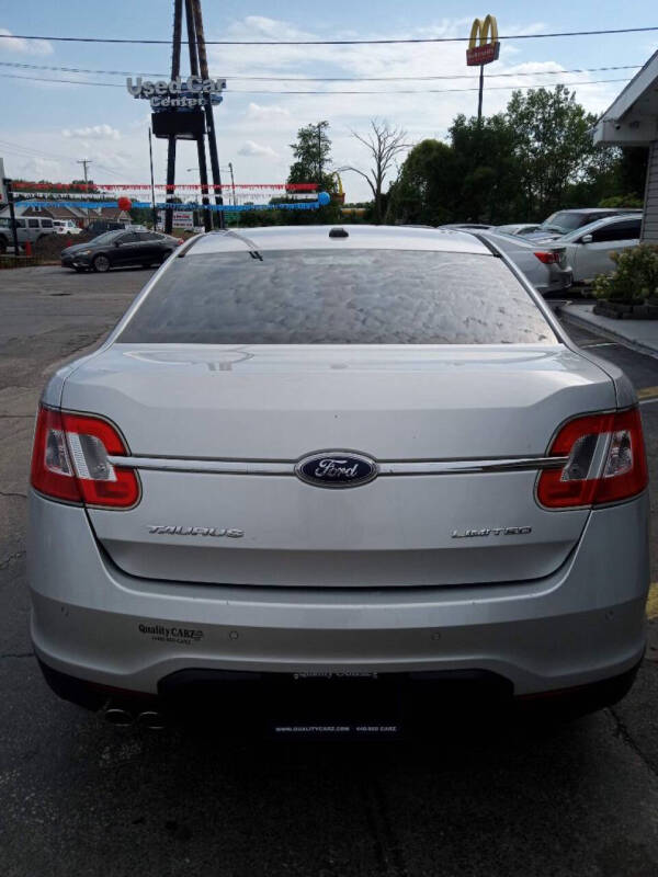2010 Ford Taurus Limited