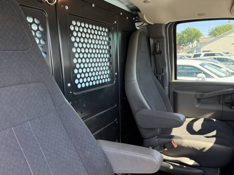 2018 Chevrolet Express 2500