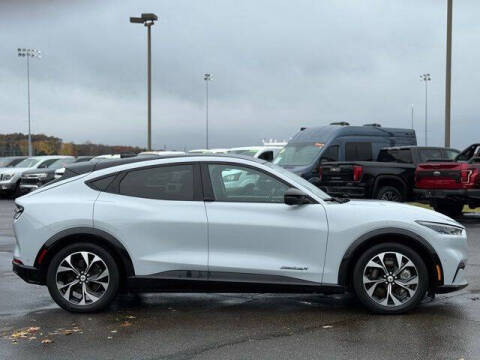 2022 Ford Mustang Mach-E Premium