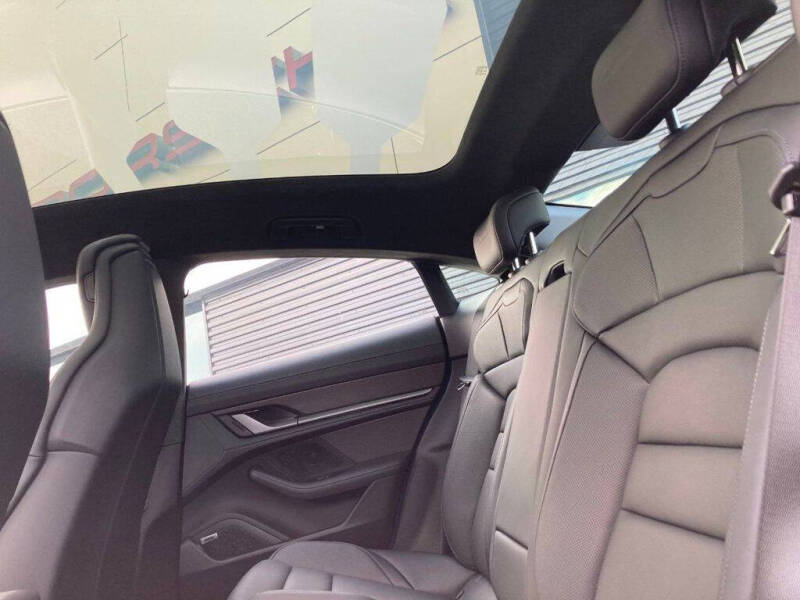 2024 Porsche Taycan Turbo S