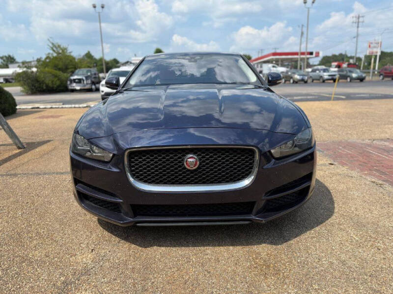 2017 Jaguar XE 25t