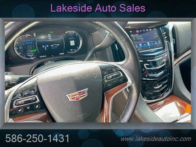 2016 Cadillac Escalade Luxury Collection
