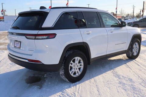2024 Jeep Grand Cherokee Laredo