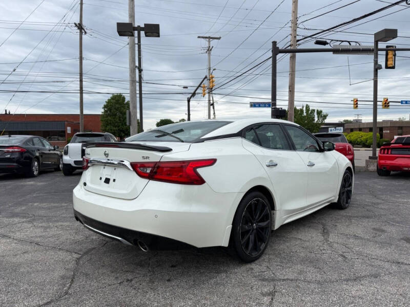 2017 Nissan Maxima 3.5 SR