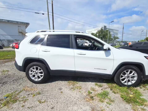 2017 Jeep Cherokee Latitude