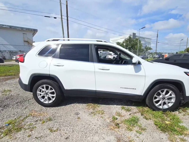 2017 Jeep Cherokee Latitude