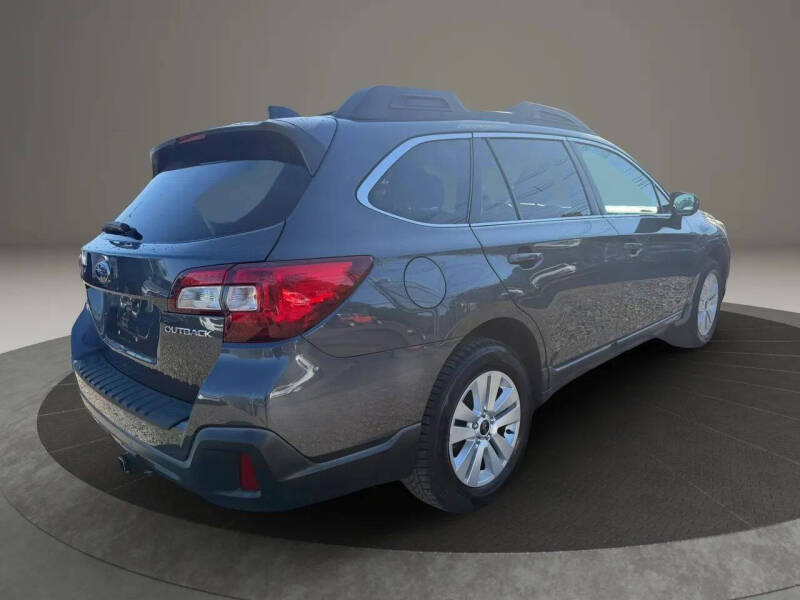 2018 Subaru Outback 2.5i Premium