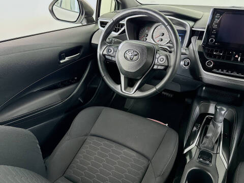 2020 Toyota Corolla Hatchback SE