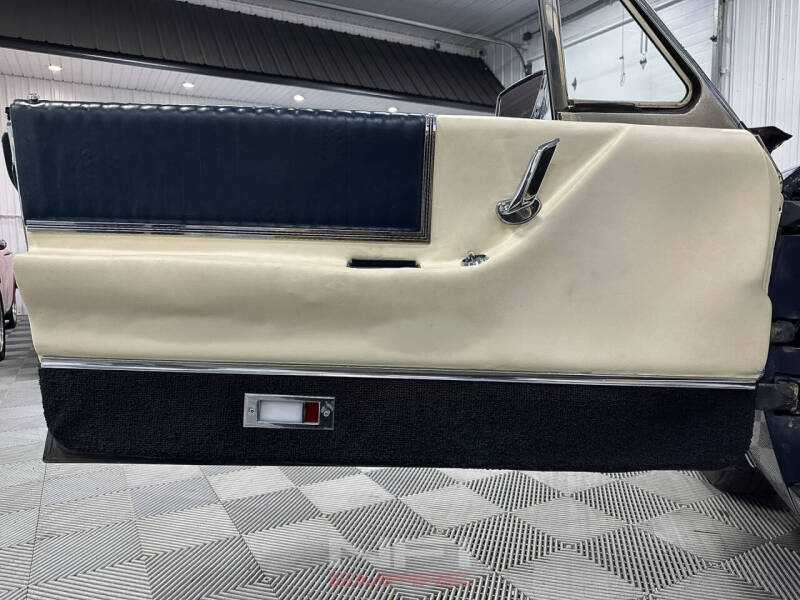 1966 Ford Thunderbird