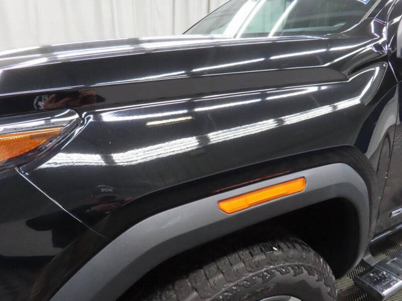 2023 GMC Canyon Denali