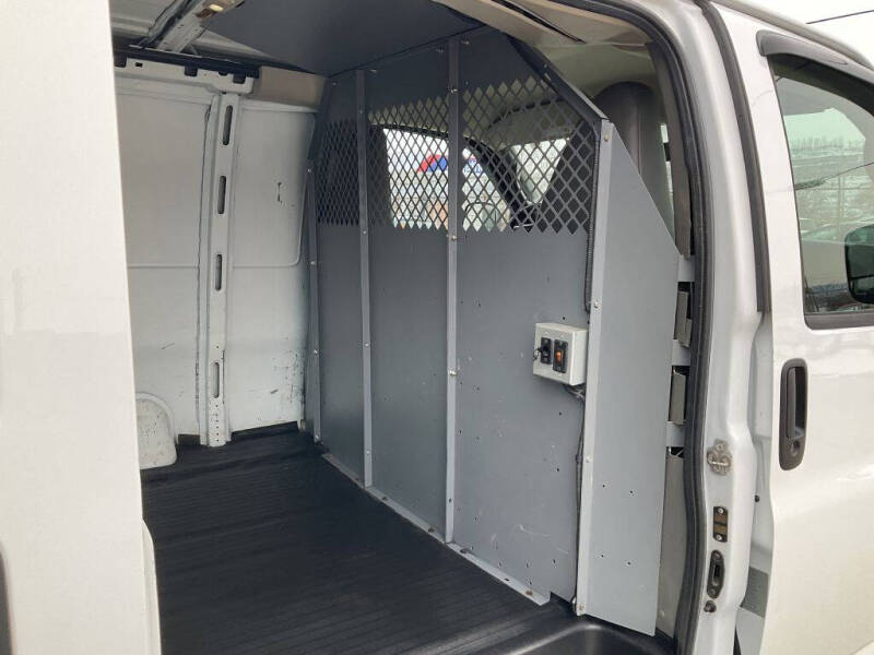 2017 Chevrolet Express 2500