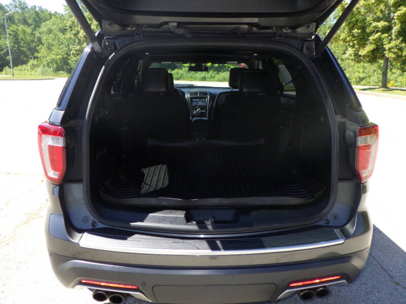 2018 Ford Explorer Platinum