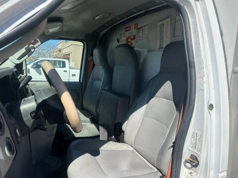 2014 Ford E-Series