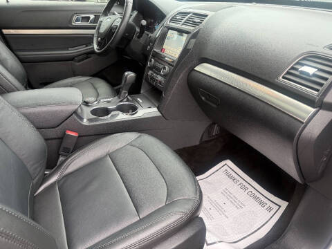 2018 Ford Explorer XLT
