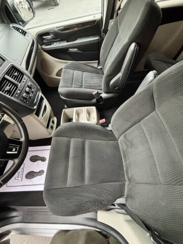 2016 Dodge Grand Caravan SE