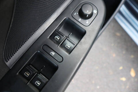 2010 Volkswagen Jetta SportWagen S PZEV