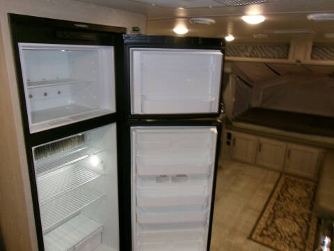 2021 Rockwood Roo 233s