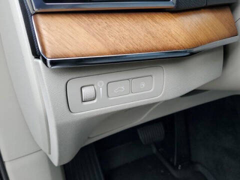 2022 Volvo XC90 Recharge T8 Inscription Expression 7P