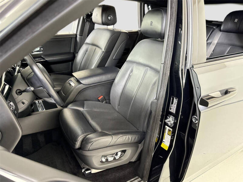 2019 Rolls-Royce Phantom