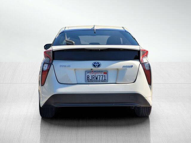 2017 Toyota Prius Four