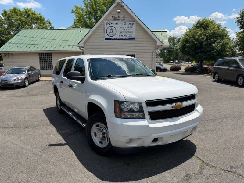 2011 Chevrolet Suburban's photo