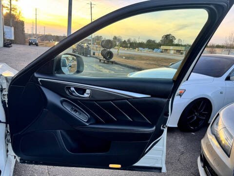 2018 Infiniti Q50 2.0T Luxe