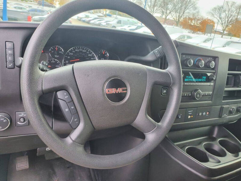 2018 GMC Savana 2500