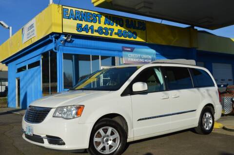 2012 Chrysler Town and Country for sale at Earnest Auto Sales in Roseburg OR