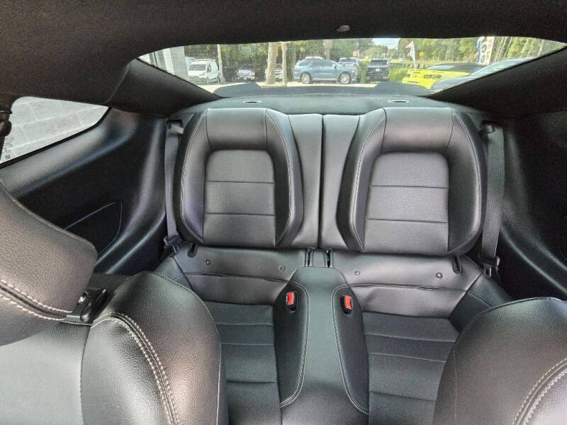 2017 Ford Mustang EcoBoost Premium