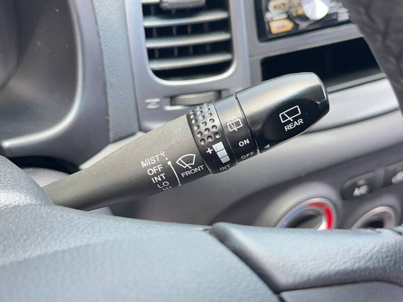 2009 Hyundai Accent SE