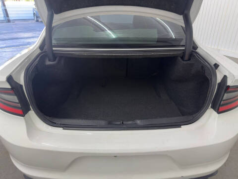 2017 Dodge Charger SXT