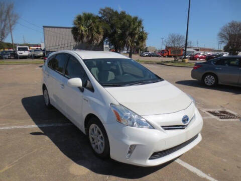 2012 Toyota Prius v Two