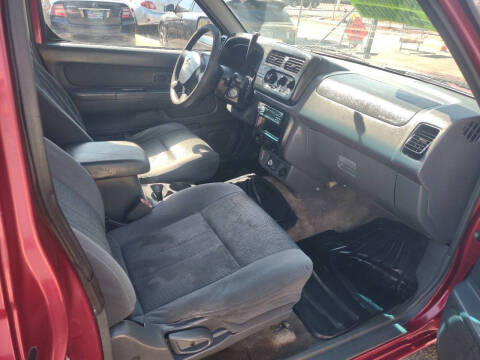 2001 Nissan Frontier XE