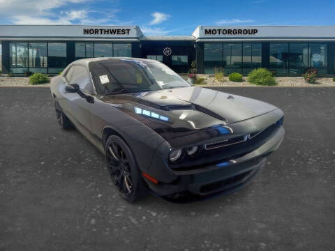 2021 Dodge Challenger SXT