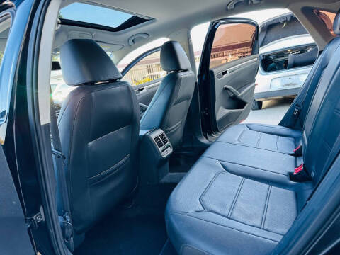 2016 Volkswagen Passat